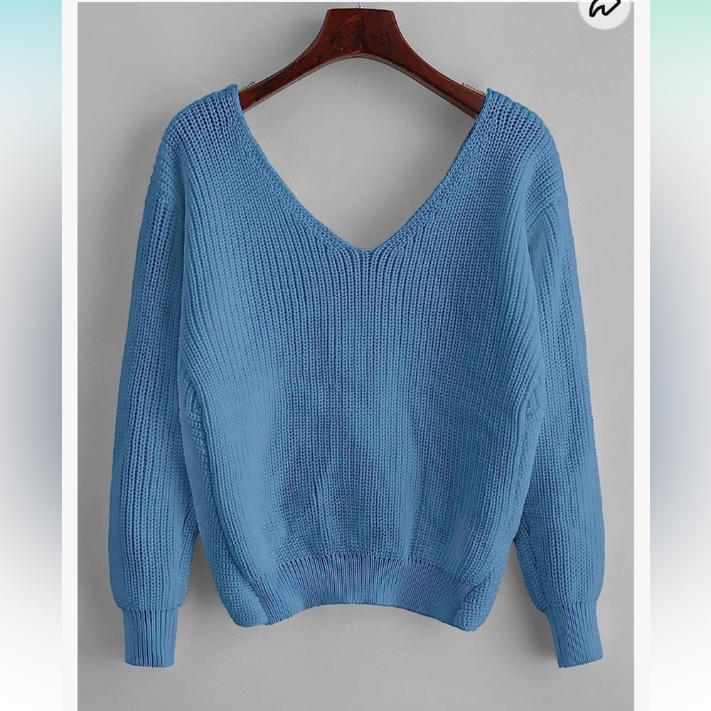 Zaful Women’s V Neck Twisted Back Sweater - Picture 2 of 7